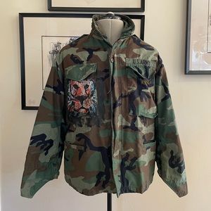 US Army Coat Sm painted Lion by Boma Cho